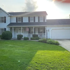 Clean newly updated 4 bedroom in quiet Granger