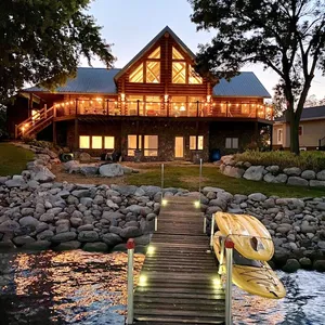 Beautiful Log House on Scenic Lake Kampeska / Sleeps 16