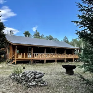 Fairies' Cabin - Log Home in the Casper Mountains