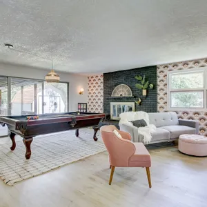 Trendy 3BR Home In Safe Neighborhood + Fenced Yard