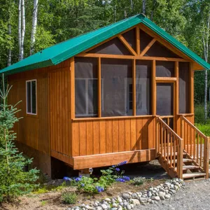Talkeetna Wilderness Lodge -  Studio Cabin #1 – Queen Bed