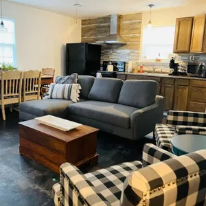 Town & Country Cottage