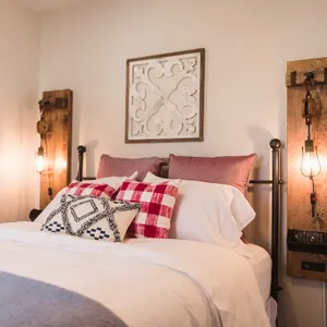 Newly Remodeled Farmhouse Style  2 Bedroom Home