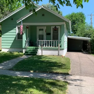 The Green  Porch Inn!!