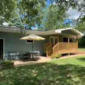 2 Bedroom apartment; perfect for traveling nurses!