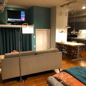 The Mother-in-Law Studio @ Rose Rent Lofts