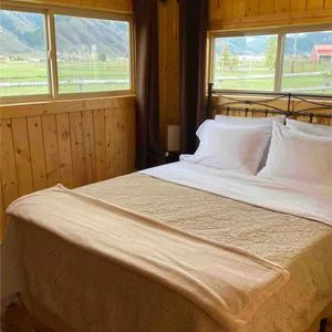 Cozy Cabin