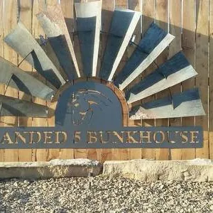 Branded 5 Stable-Farm Stay- Camper/RV-Pet friendly