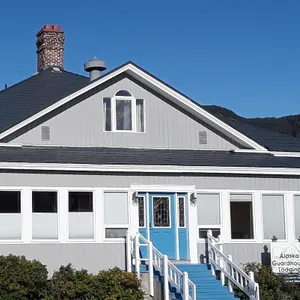 Alaska Guardhouse Lodging, Room #1, shared bath