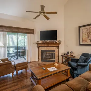 Pointe - 6912 - 3 BD