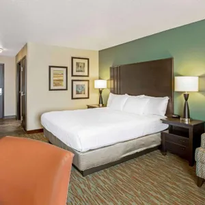 La Quinta by Wyndham Gillette