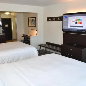 Holiday Inn Express Hotel & Suites Evanston, an IHG Hotel