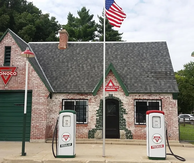 The Philing Station Restored 1920's Gas Station. A retro vacation