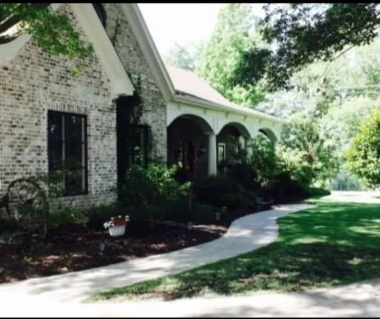 Beautiful 4 bedroom home on Bass Lake Scooba, Mississippi Vacation