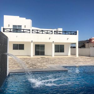 Casa a la orilla de la playa - Camahuiroa, Sonora Vacation Rentals | HiChee