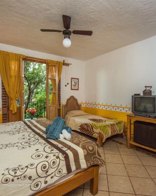 52440 Malinalco, State of Mexico, Mexico Vacation rentals • comparison for  Airbnb, Vrbo and...