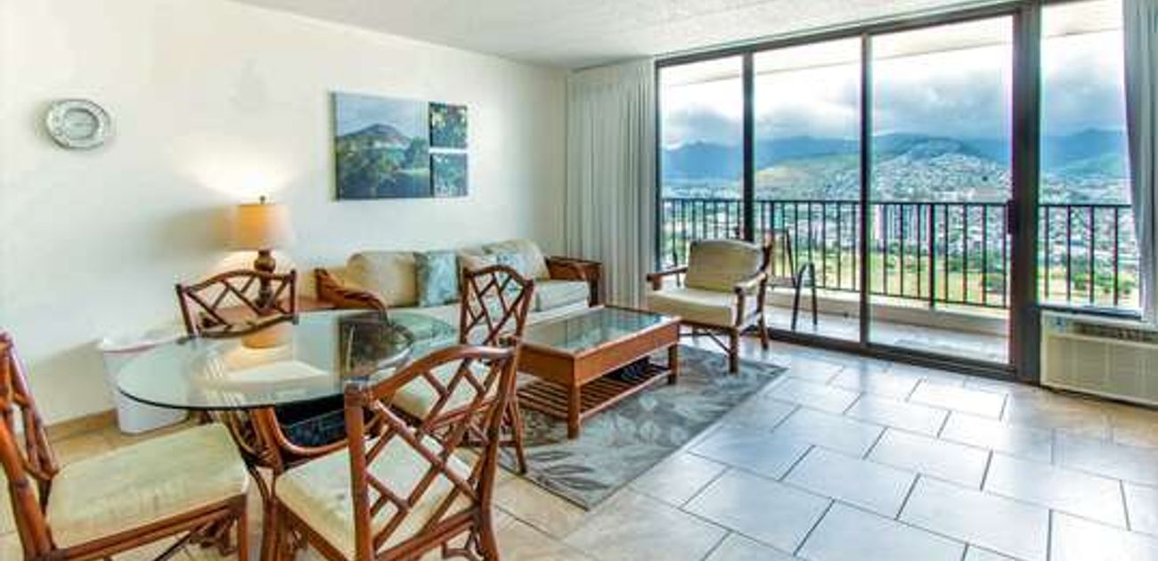 Tower 2 Suite 3711 QQP Waikiki Banyan Resort Condominium Koko Resorts Honolulu, Hawaii...