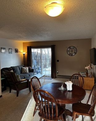 United States Wyoming Sheridan vacation rental compare prices direct by owner 11578351