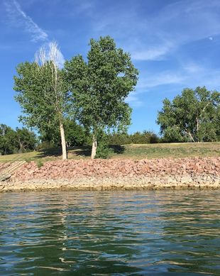 United States South Dakota Chamberlain vacation rental compare prices direct by owner 570713