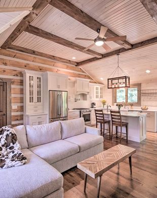 United States Indiana Bloomington vacation rental compare prices direct by owner 237914
