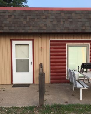 United States Kansas Hutchinson vacation rental compare prices direct by owner 259811