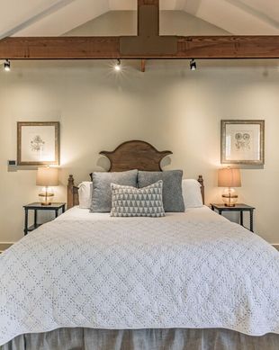 United States Kentucky louisville vacation rental compare prices direct by owner 192793