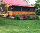 'Honey House Cabin' - A Quiet Countryside Retreat!