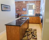 1800 Sq Ft Loft Downtown Near Convention Center
