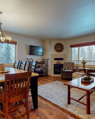 United States Wyoming Jackson vacation rental compare prices direct by owner 2343323