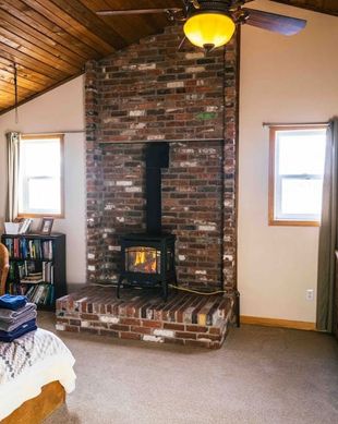 United States Wyoming Cheyenne vacation rental compare prices direct by owner 11461622