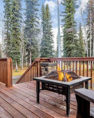 United States Alaska North Pole vacation rental compare prices direct by owner 2998234