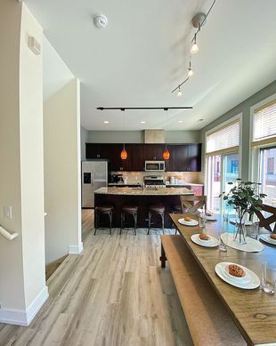 United States Nebraska Omaha vacation rental compare prices direct by owner 11460469