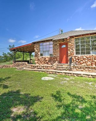 United States Oklahoma Medicine Park vacation rental compare prices direct by owner 4909288