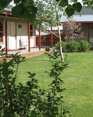United States Wyoming Pinedale vacation rental compare prices direct by owner 11644297