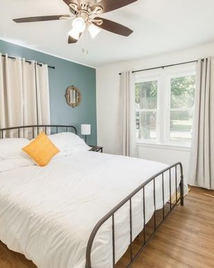 United States Kansas Hutchinson vacation rental compare prices direct by owner 11638718
