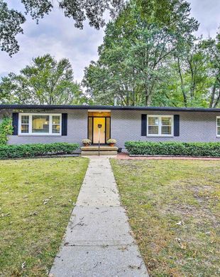 United States Kansas Overland Park vacation rental compare prices direct by owner 19882397