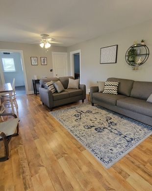 United States South Dakota Brookings vacation rental compare prices direct by owner 11487935