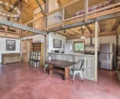 Bloomington Cabin: 4 Mi to Indiana University