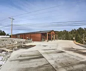 'Whiskey Barrel Ranch' w/ Grill & Fire Pit!