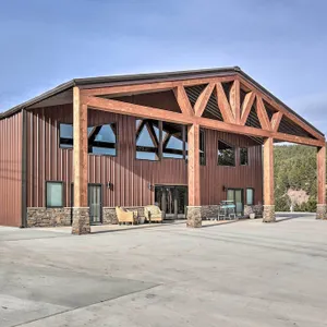 'Whiskey Barrel Ranch' w/ Grill & Fire Pit!
