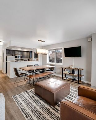 United States Wyoming Jackson vacation rental compare prices direct by owner 19485675