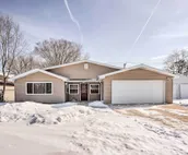 Cozy South Bend Retreat < 2 Mi to Notre Dame!
