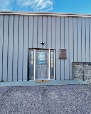 United States South Dakota Mitchell vacation rental compare prices direct by owner 12058761