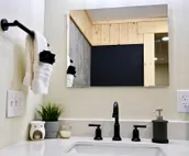 Golden Spike Stable Getaway in Downtown Tremonton