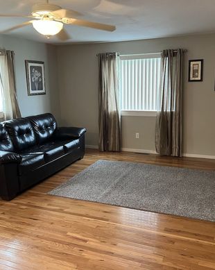 United States South Dakota Pierre vacation rental compare prices direct by owner 15508508