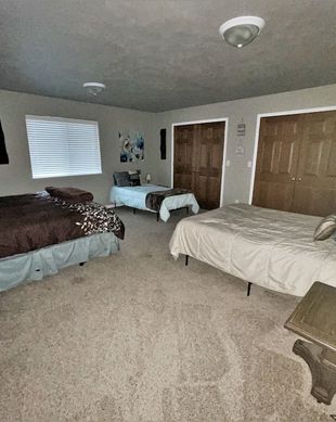 United States South Dakota Mitchell vacation rental compare prices direct by owner 23600626