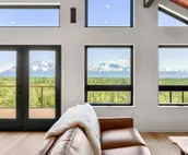 **NEW** Luxury Living close to popular hiking & skiing in Palmer Wasilla