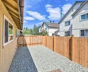 Modern Anchorage Townhome: 8 Mi to Downtown!