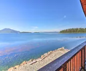 Waterfront Apt w/ Mtn View, Walk Into Town!