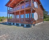 Waterfront Apt w/ Mtn View, Walk Into Town!